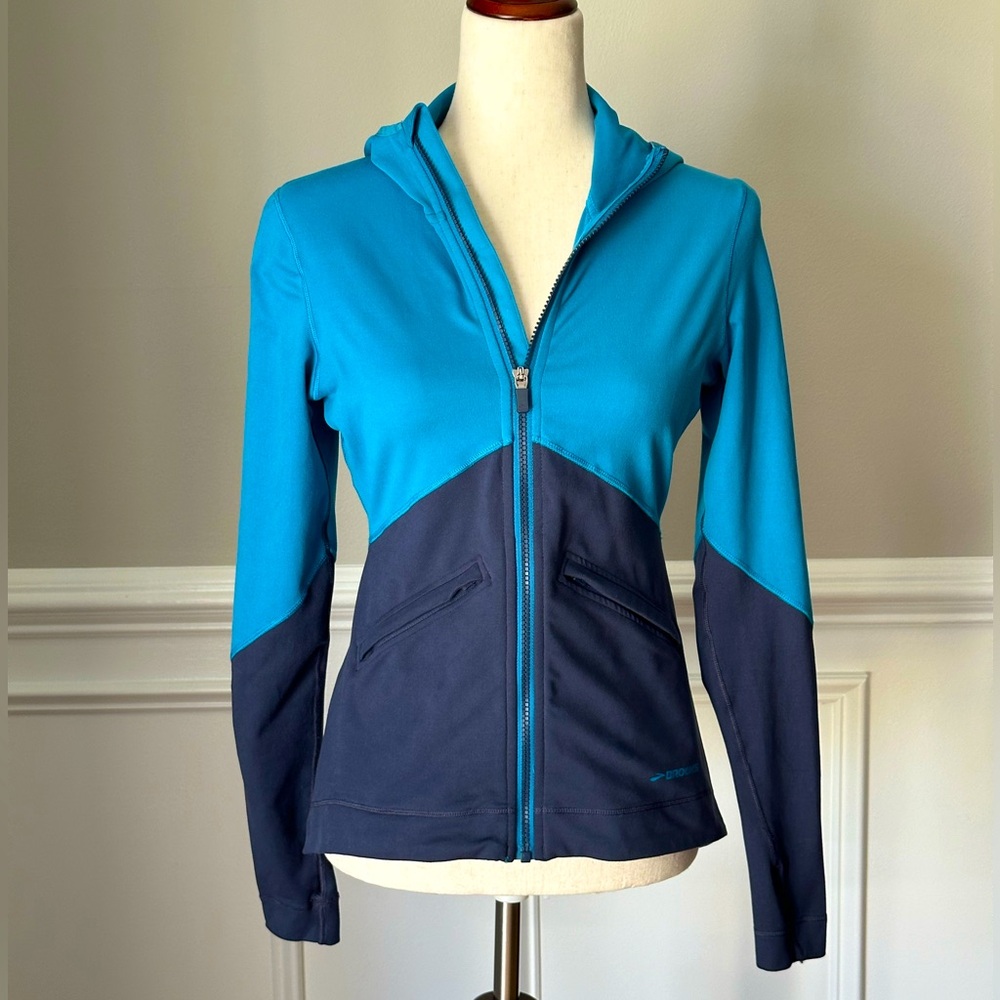 Brooks Women’s Utopia Thermal Hoodie size XS